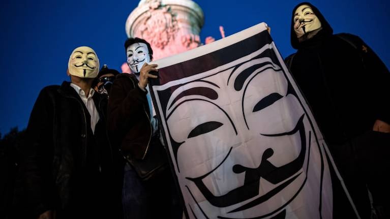Una cuenta vinculada a Anonymous viralizó el número de teléfono del hijo de Alberto Fernández