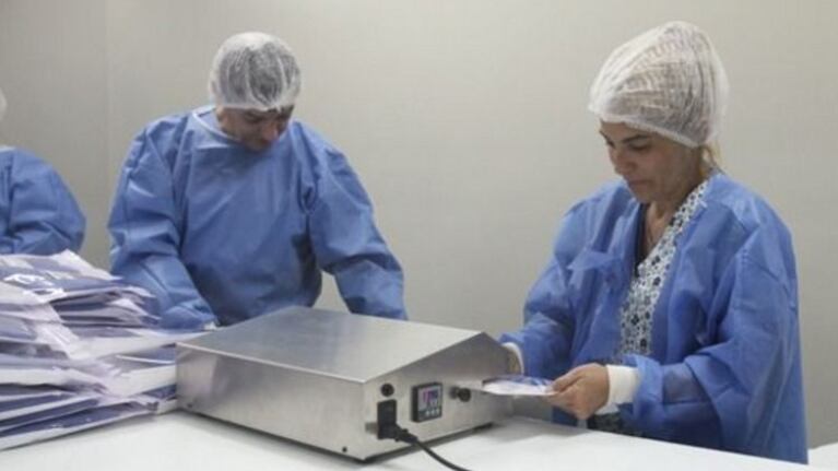 Una fábrica de barbijos no quiso venderle productos al Hospital Garrahan.