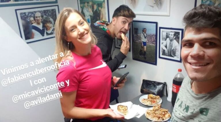 ¡Una hincha más! Mica Viciconte fue a la cancha de Vélez a alentar a Fabián Cubero  