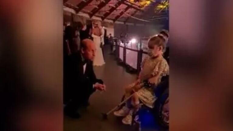 Una niña con discapacidad se llevó una agradable sorpresa cuando el Duque de Cambridge se detuvo a conocerla