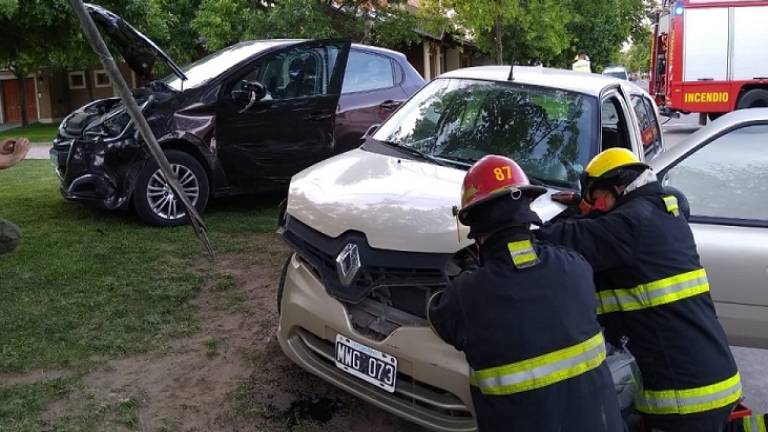 Una niña sufre amputación de su pie y otras cuatro personas tuvieron heridas por choque en San Luis