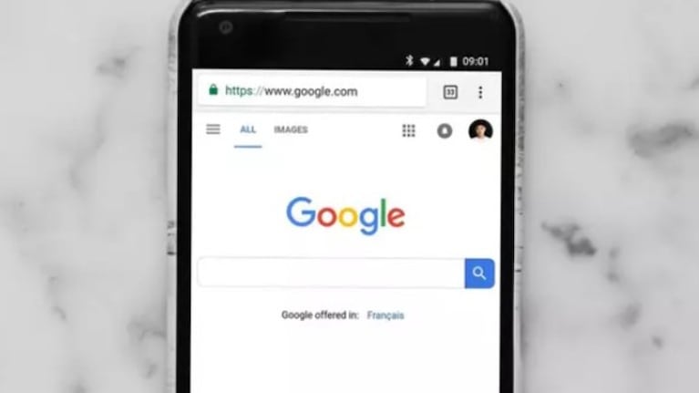 Una nueva función de Google Chrome para móviles permite agrupar pestañas en ventanas con cuentas diferentes