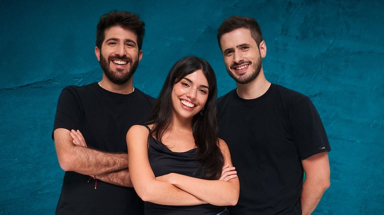Una popular figura del humor y las redes sociales debuta en las tablas con una comedia que explora, sin filtros, las complejidades de la vida adulta joven.