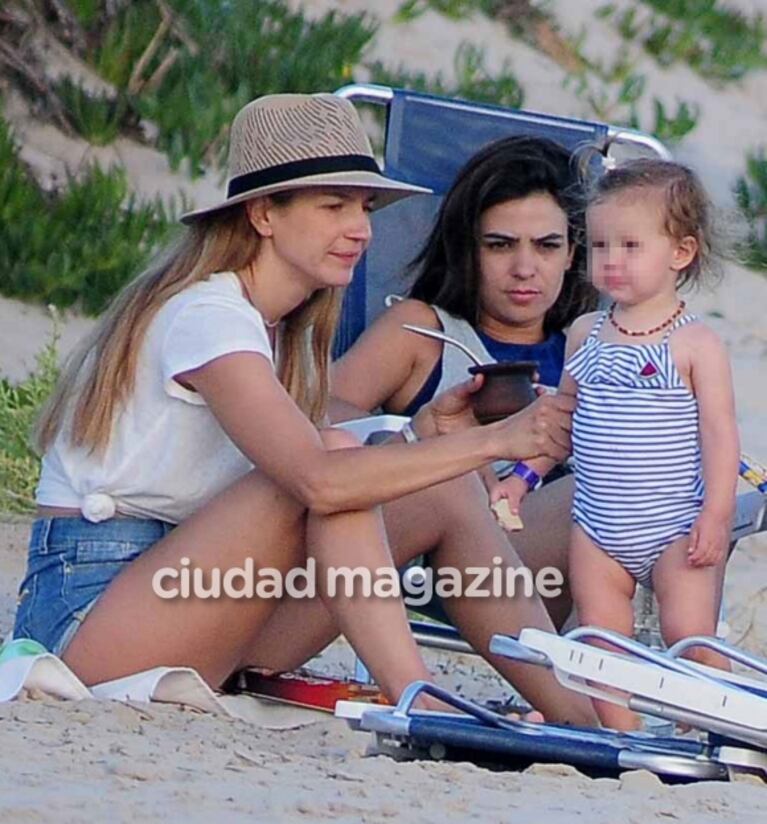 ¡Vacaciones en familia y con amigos! Los días de Kloosterboer y Cherri con sus parejas e hijos en Punta