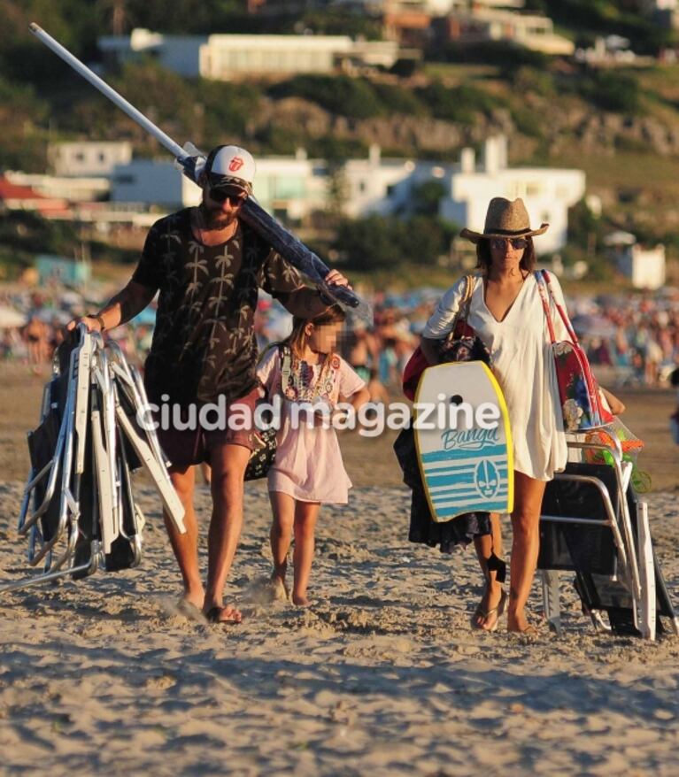 ¡Vacaciones en familia y con amigos! Los días de Kloosterboer y Cherri con sus parejas e hijos en Punta