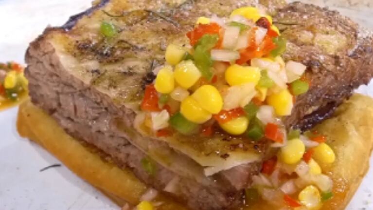 Vacío a las brasas con torta frita: la mejor receta para una combinación única