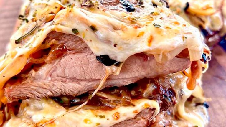 Vacío de cerdo a la pizza, un plato contundente y sabrodo. Foto: Cucinare TV