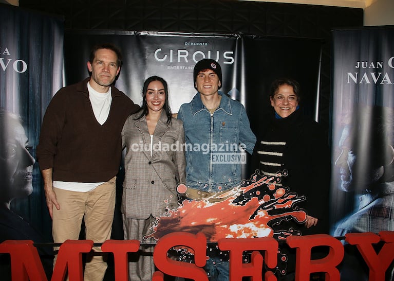 Valentín 'el Colo' Barco y su esposa fueron a ver la obra de teatro Misery (Foto: Movilpress).