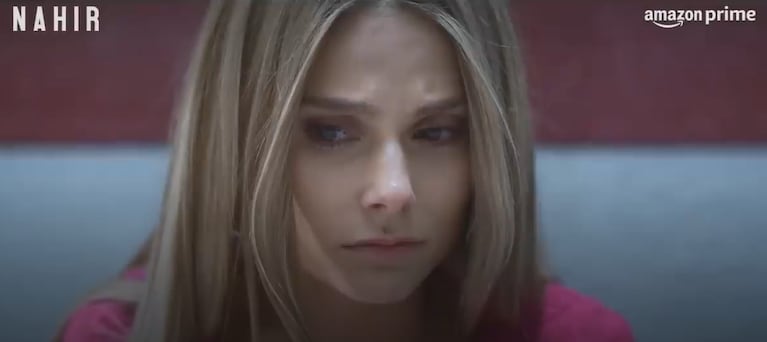 Valentina Zenere como Nahir Galarza.