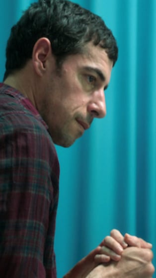 Valeria Bertuccelli y Esteban Lamothe protagonizan este emotivo drama de Netflix.