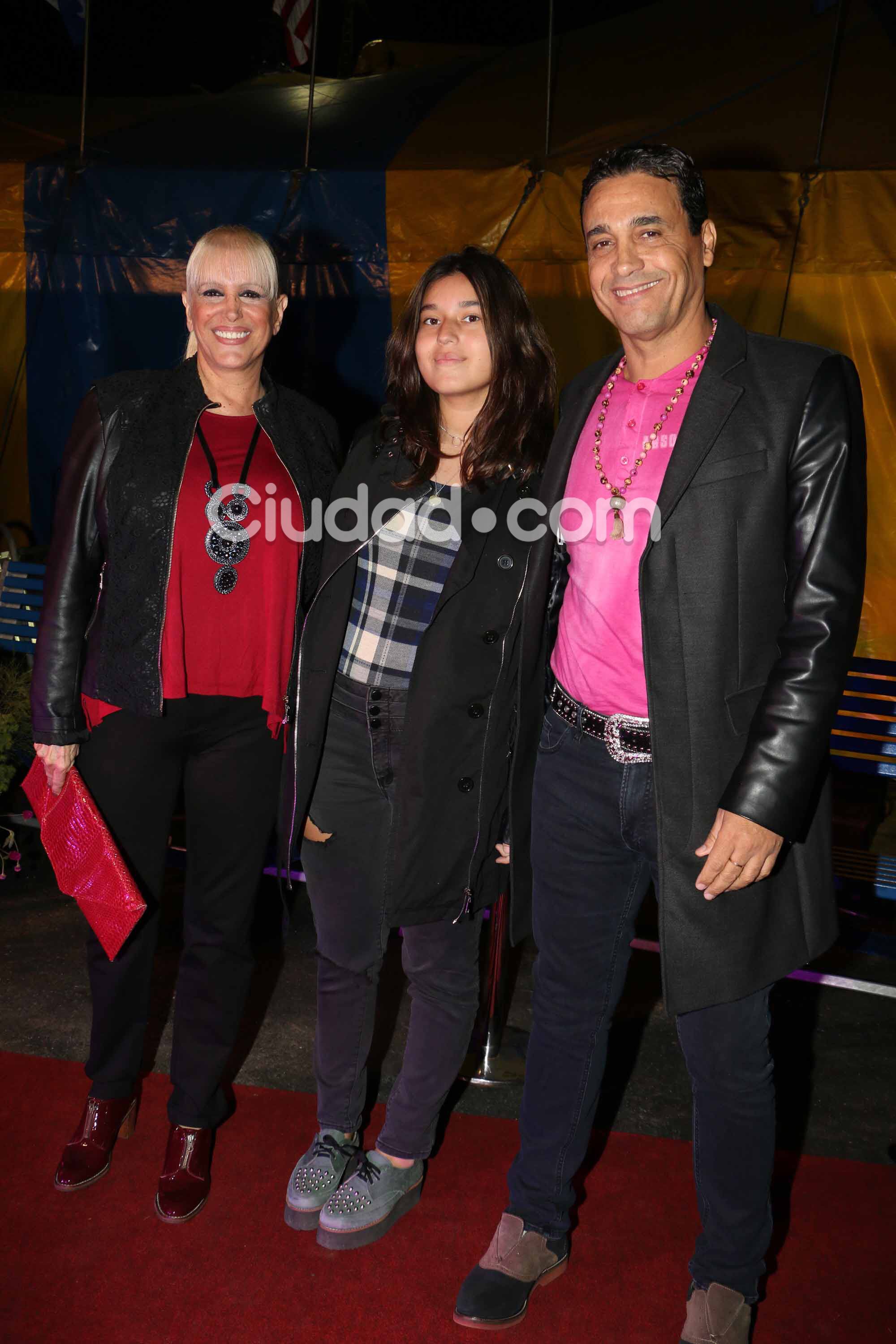 Valeria Lynch tampoco se quiso perder el espectáculo (Fotos: Movilpress).  