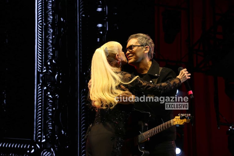 Valeria Lynch y Mariano Martínez (Foto: Movilpress)