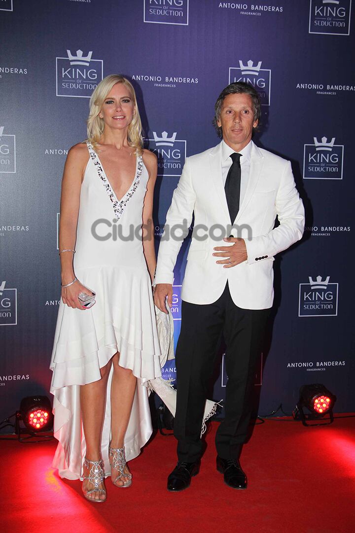 Valeria Mazza y Ale Gravier  en la gala de Antonio Banderas. (Foto: Movilpress)