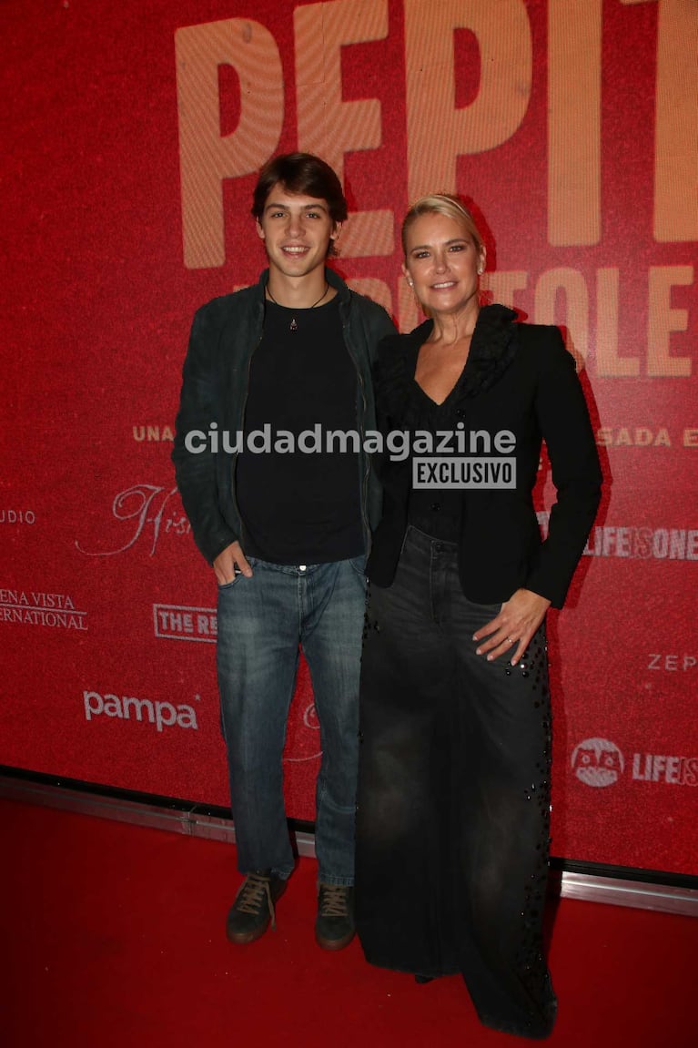 Valeria Mazza y su hijo Benicio (Foto: Movilpress)