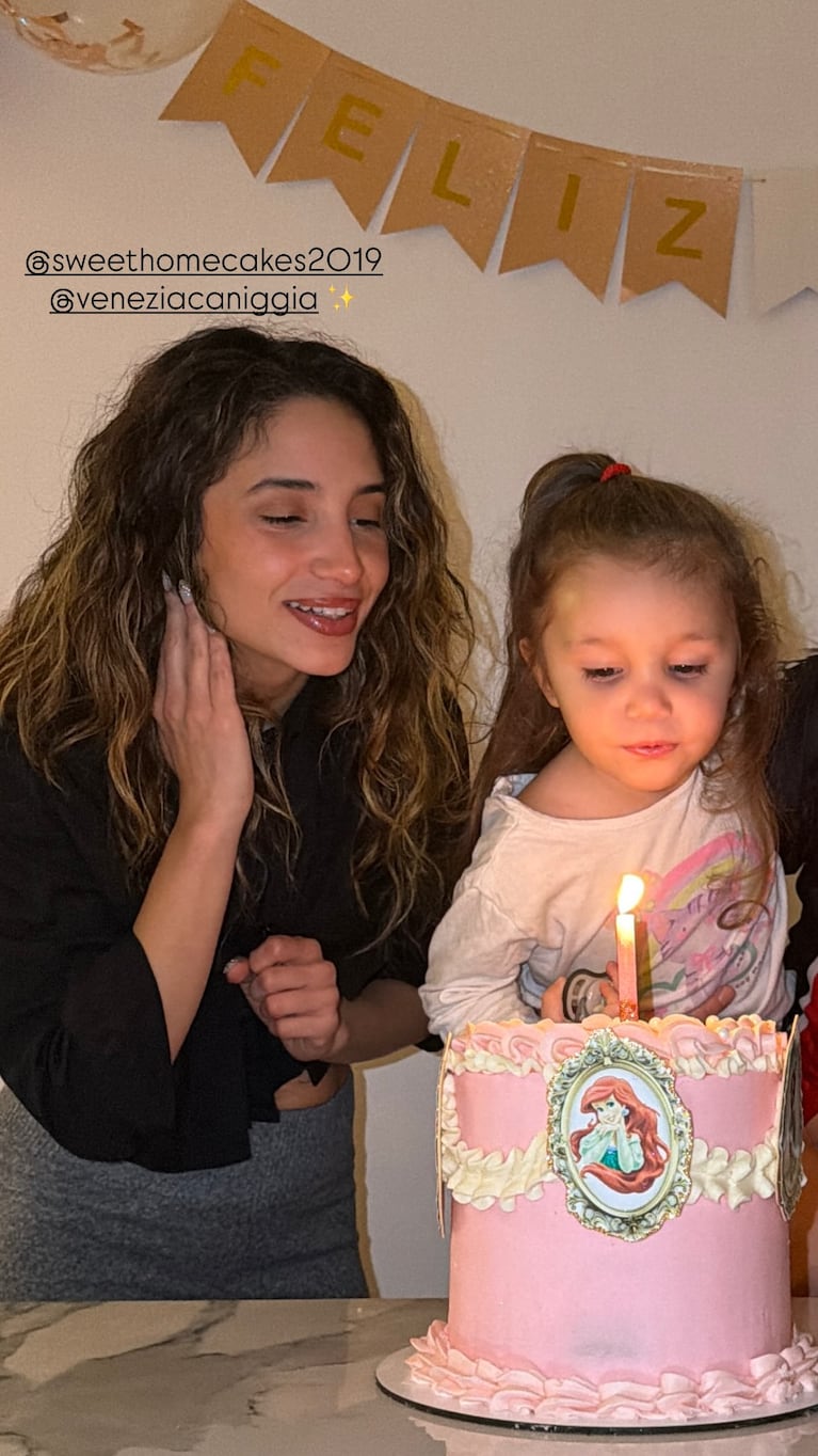 Venezia Caniggia celebró sus 3 años con una fiesta temática y un emotivo mensaje de Melody Luz. CRÉDITO: Instagram