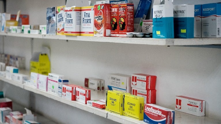 Venta de medicamentos sin eficacia probada contra covid se dispara en Brasil. Foto: EFE.