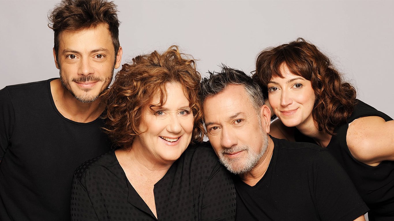 Verónica Llinás, Alejo García Pintos, Tomás Fonzi y Anita Gutiérrez. Foto: prensa