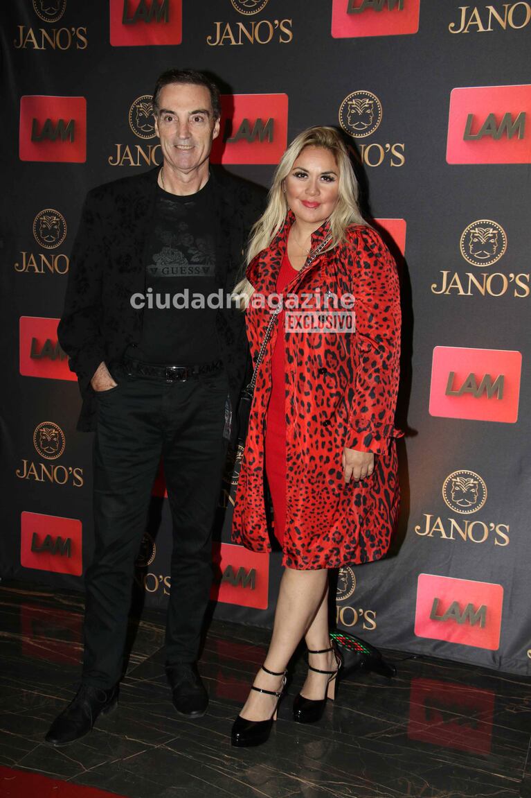 Verónica Ojeda y Maroo Baudry en el festejo de los 2000 programas de LAM (Fotos: Movilpress).