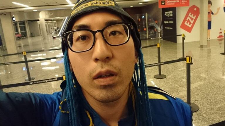 Viajó 33 horas para ver a Boca en la Bombonera, se perdió el partido de ida y ahora alienta desde Tokio