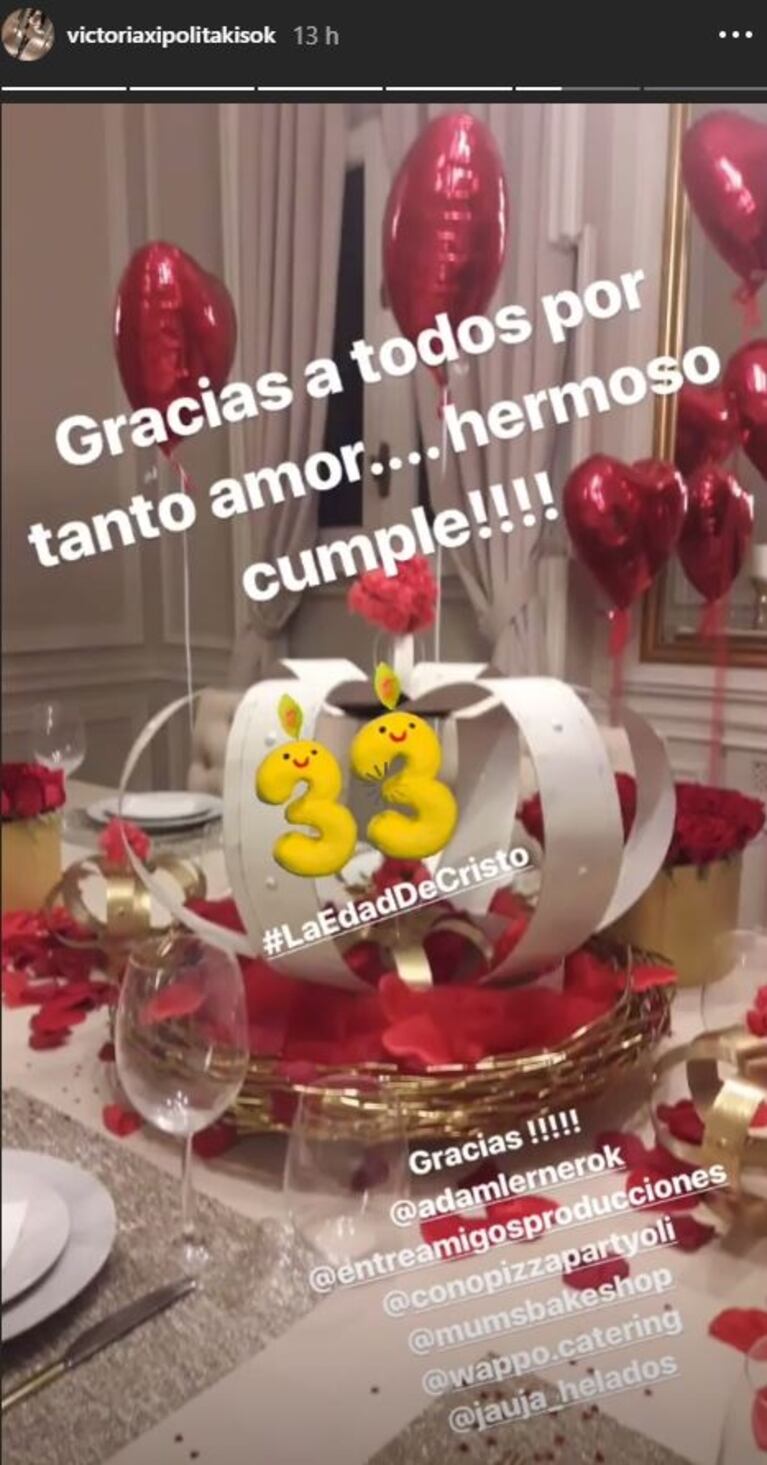 Vicky Xipolitakis celebró su cumpleaños junto a su bebé y Javier Naselli, pero... ¿hay reconciliación?