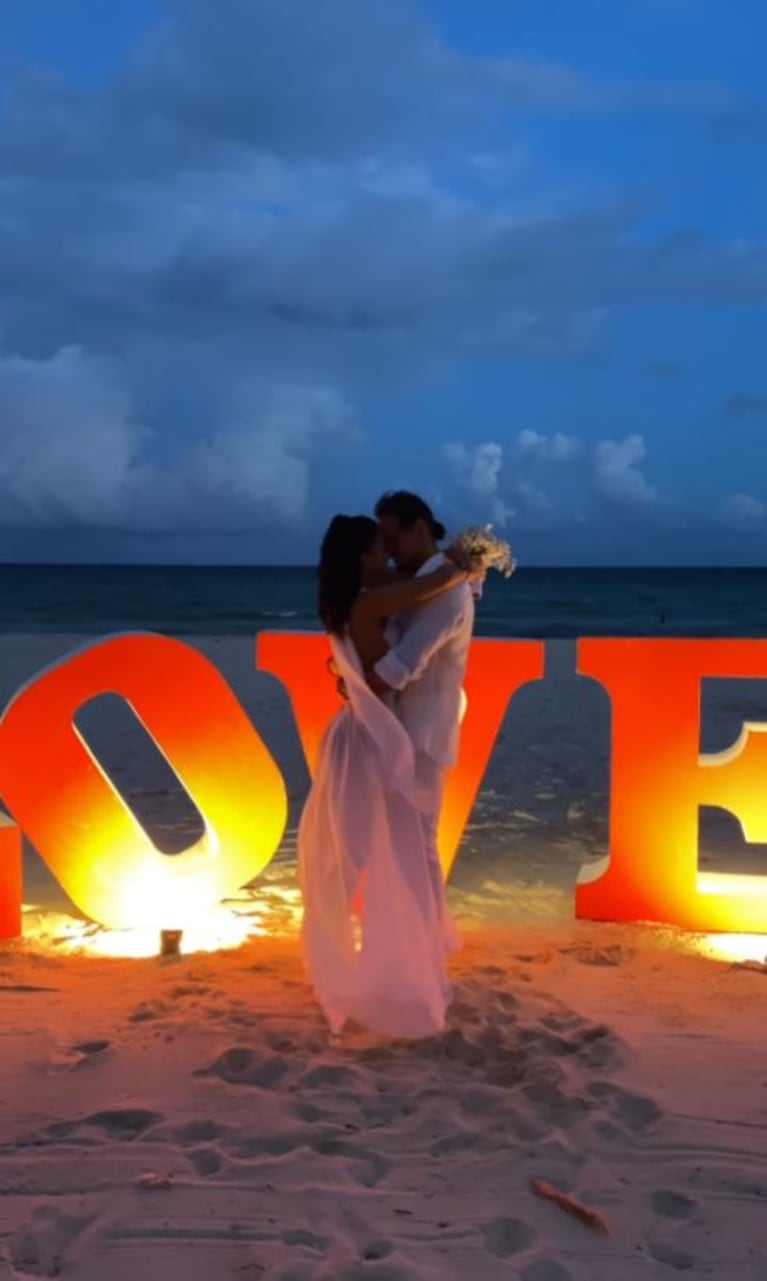 Video: Celeste Muriega y Christian Sancho tuvieron su boda soñada ante Pitty la numeróloga