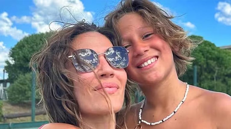 Video: Jimena Barón sorprendió a Momo Osvaldo con el viaje de sus sueños