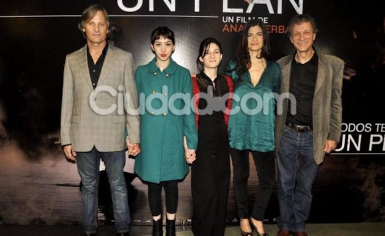 Viggo Mortensen, Sofía Gala Castiglione, Ana Piterberg, Soledad Villamil y Daniel Fanego presentaron Todos Tenemos un Plan. 