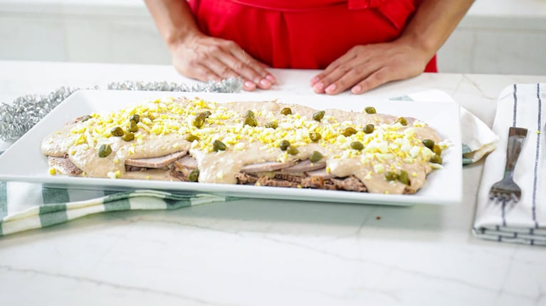 Vitel toné, un clásico de las fiestas. Foto: Cucinare TV