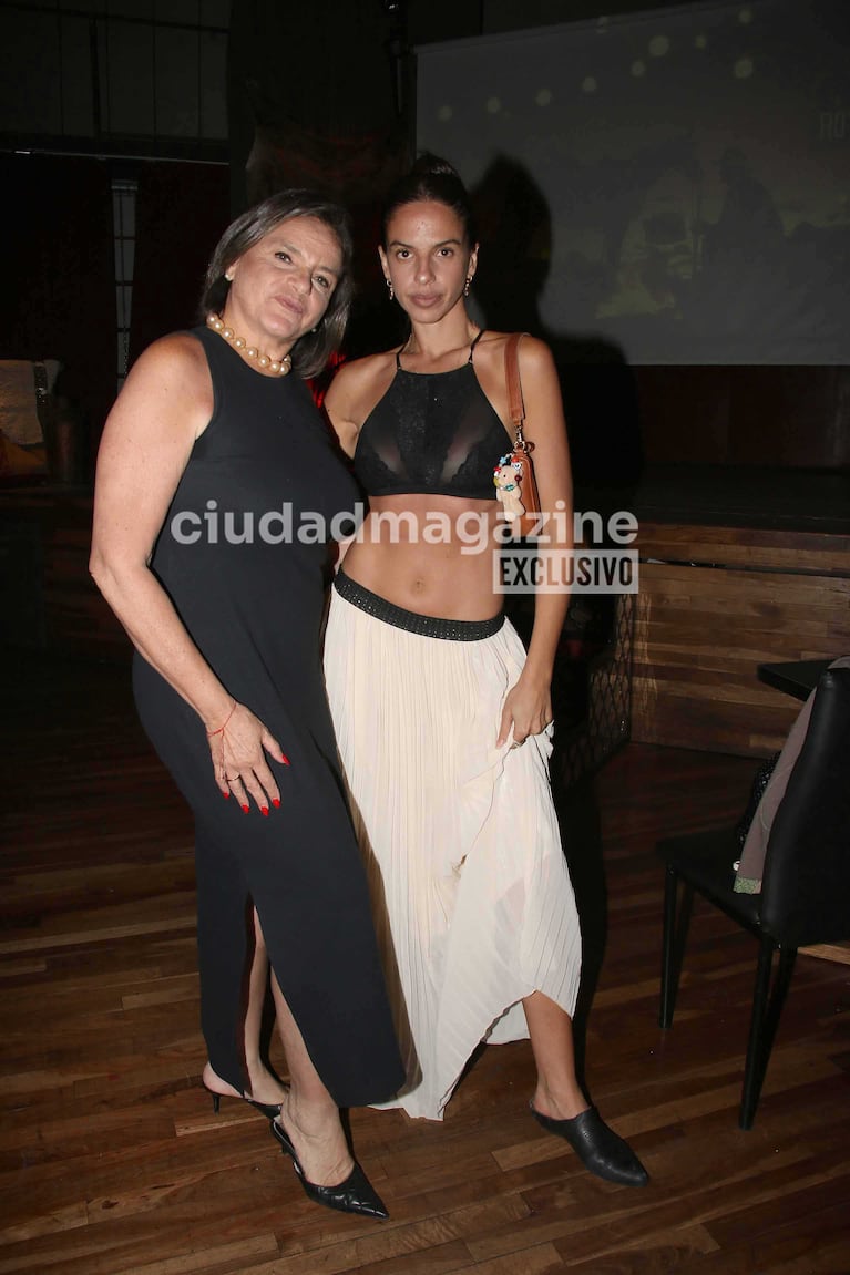 Viviana Sáez y Jazmín Laport (Foto: Movilpress)