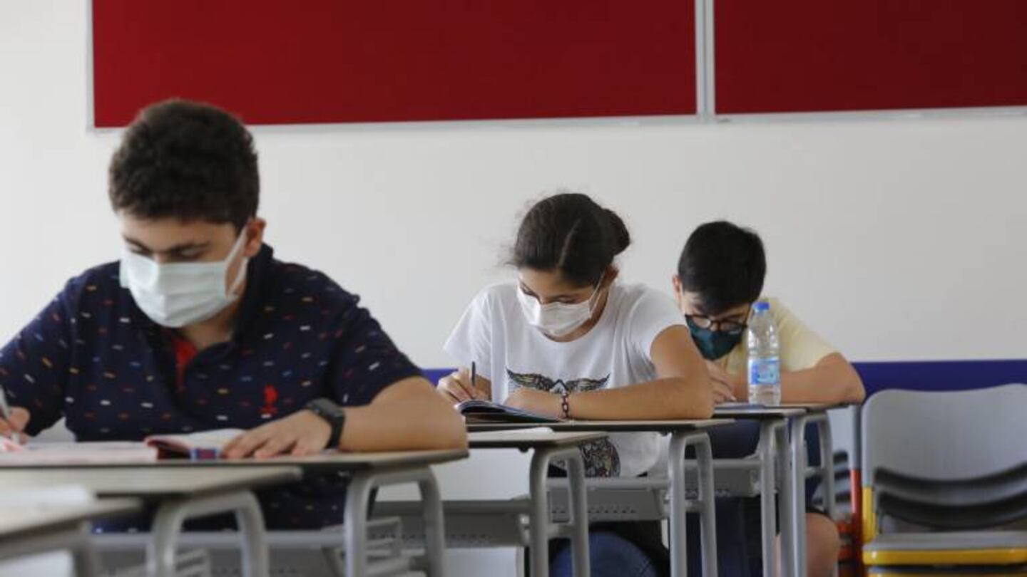 Vuelta a clases: Comenzaron los testeos gratuitos para el personal docente en Capital