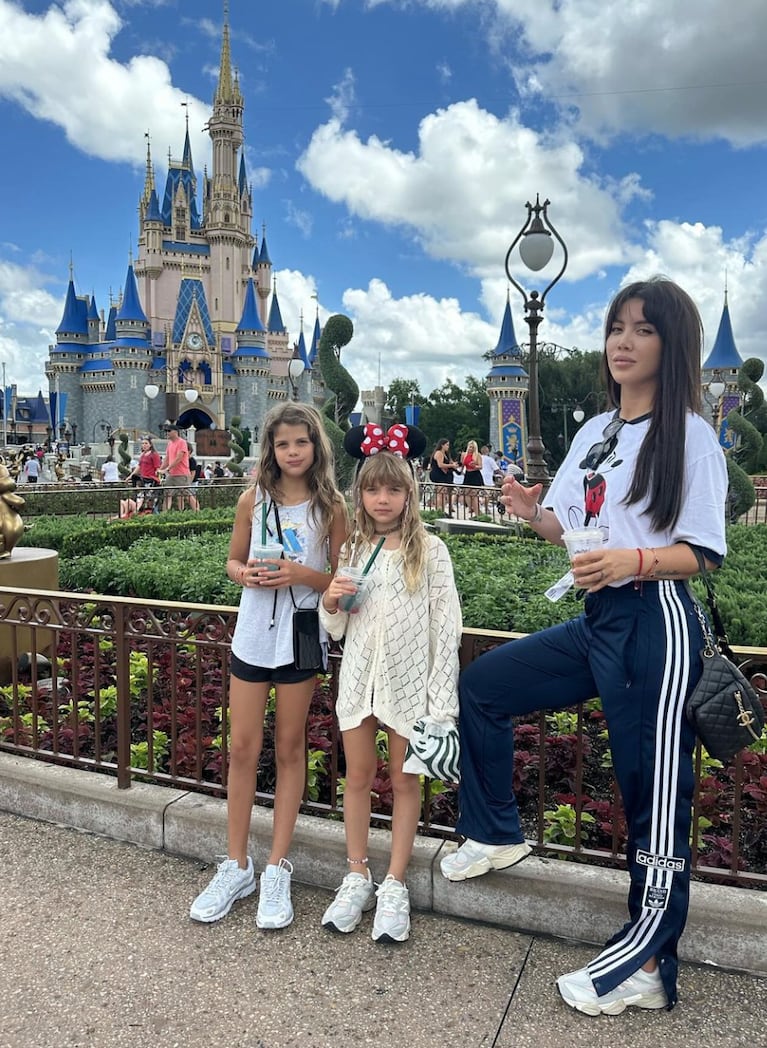 Wanda, Francesca e Isabella en Disney.