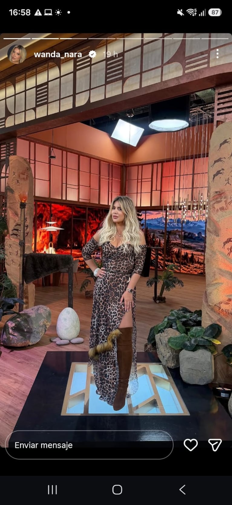 Wanda Nara apostó por un look full animal print (Foto: captura de Instagram).