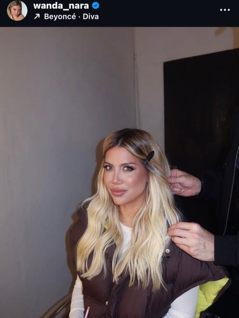 Wanda Nara apuesta a las "hebillas a la vista", la tendencia en 2026 (Foto: Instagram/@wanda_nara).