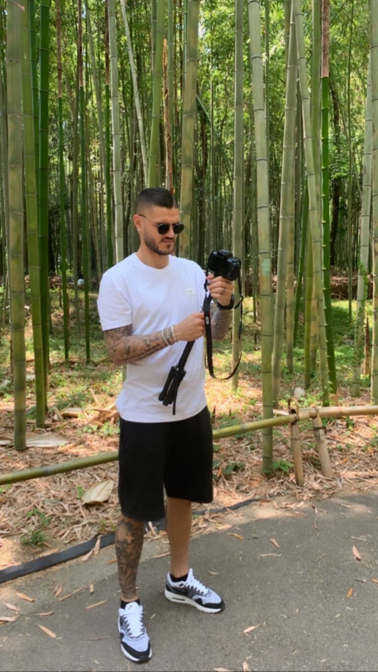  Wanda Nara compartió fotos de sus vacaciones con Icardi en Japón, tras la tapa que muestra a Mauro muy cerca de otra mujer