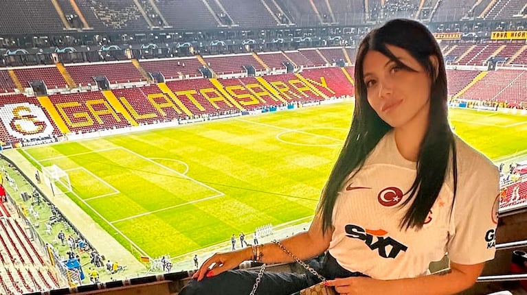 Wanda Nara en el estadio de Galatasaray. (Foto: @Wanda_Nara)