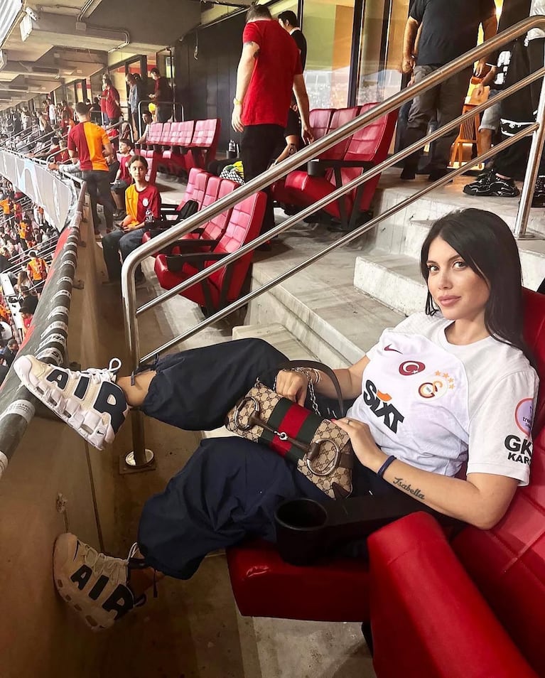 Wanda Nara en el estadio de Galatasaray. (Foto: @wanda_nara)