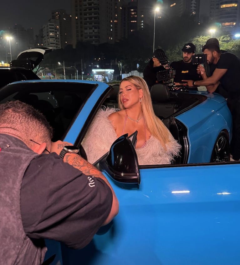 Wanda Nara impactó con su look. Foto: IG | wanda_nara