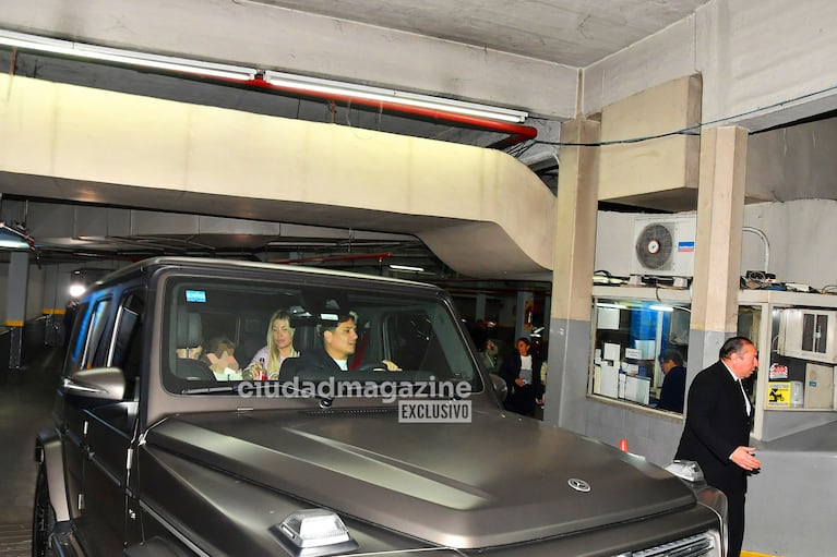 Wanda Nara llevó a sus hijas al teatro con Kennys Palacios (Fotos: Rs Fotos).