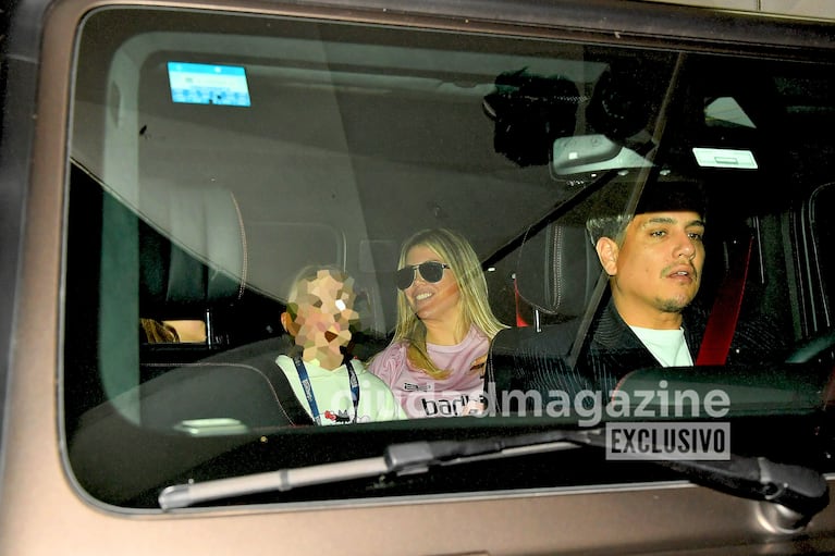 Wanda Nara llevó a sus hijas al teatro con Kennys Palacios (Fotos: Rs Fotos).