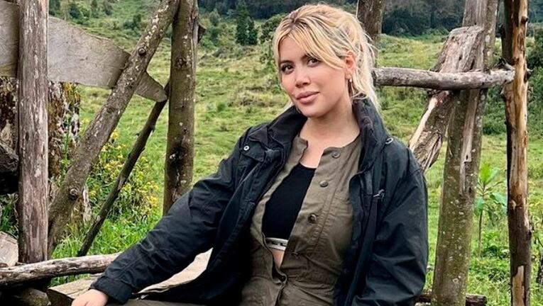 Wanda Nara lució un look de 400 mil pesos en la selva de Ruanda.
