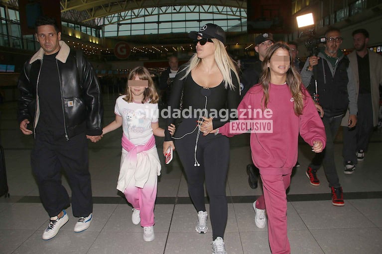 Wanda Nara, sus hijas y Martín Migueles llegaron a la Argentina (Foto: Movilpress).