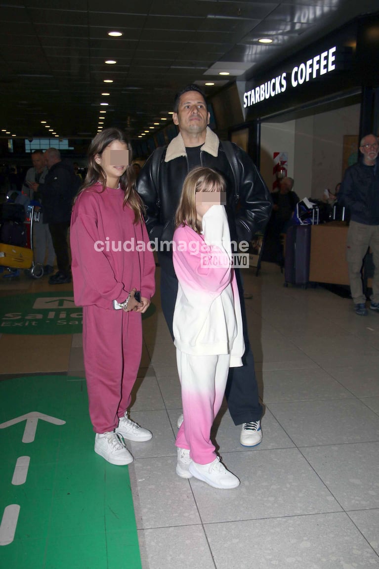 Wanda Nara, sus hijas y Martín Migueles llegaron a la Argentina (Foto: Movilpress).