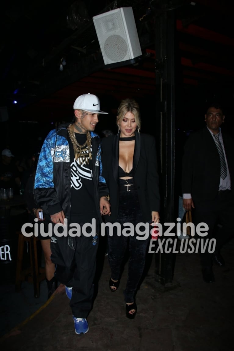 Wanda Nara y L-Gante llegaron de la mano a la presentación de su videoclip: las fotos juntos 