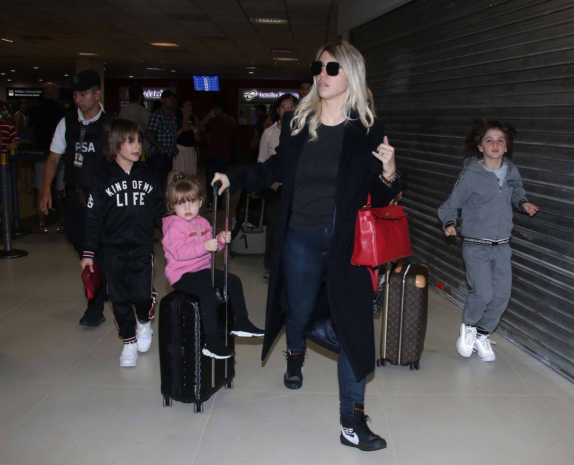 Wanda Nara y Mauro Icardi llegaron al país para celebrar Año Nuevo. Foto: Movilpress