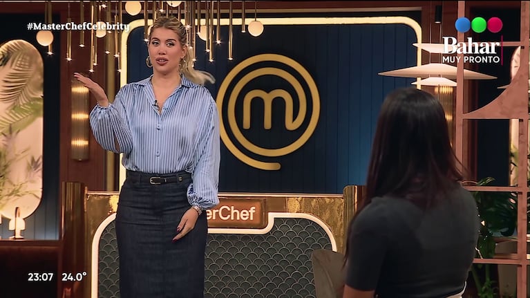 Wanda Nara y Valu Cervantes en Masterchef Celebrity (Foto: captura de Telefé).