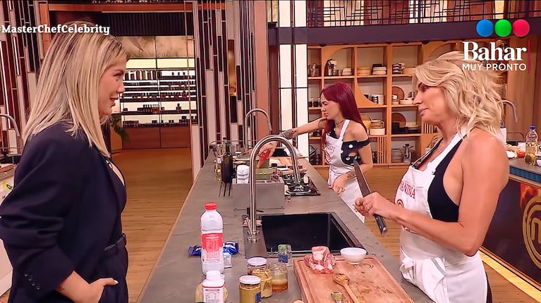 Wanda Nara y Yanina Latorre en MasterChef (captura de Telefe)