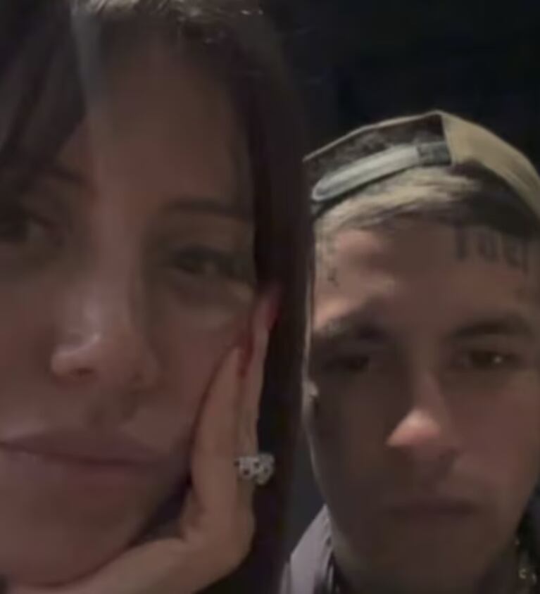 Wanda y L-Gante oficializaron su romance en un vivo de Instagram.