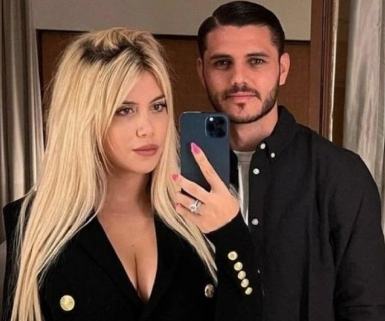Wanda y Mauro dicen estar separados, pero él posteó una foto con ella en la cama.