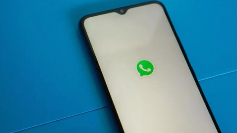 WhatsApp crea una nueva interfaz de llamadas de voz en grupo con ondas de sonido