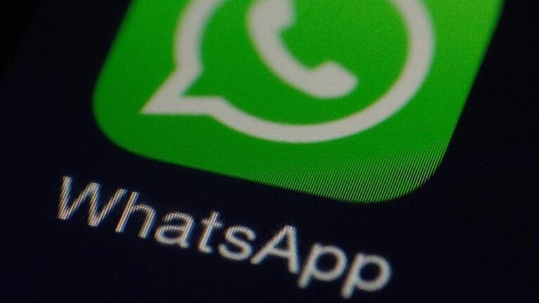 Whatsapp distribuye un parche para iOS que mejora la privacidad de código 2FA. Foto:EP. 